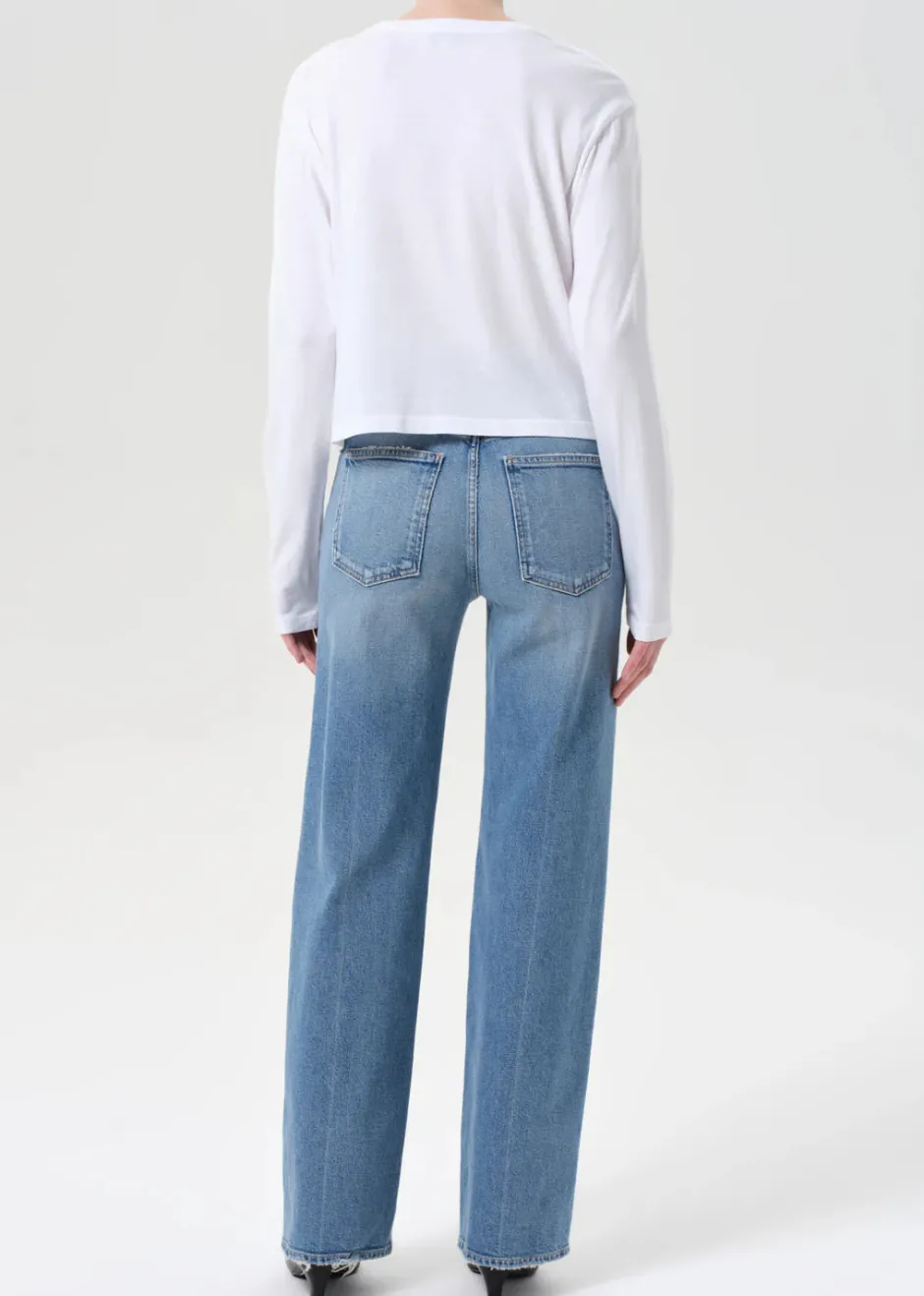 Online - Harper Straight Jean (Stretch) - Forum Denim | All Denim