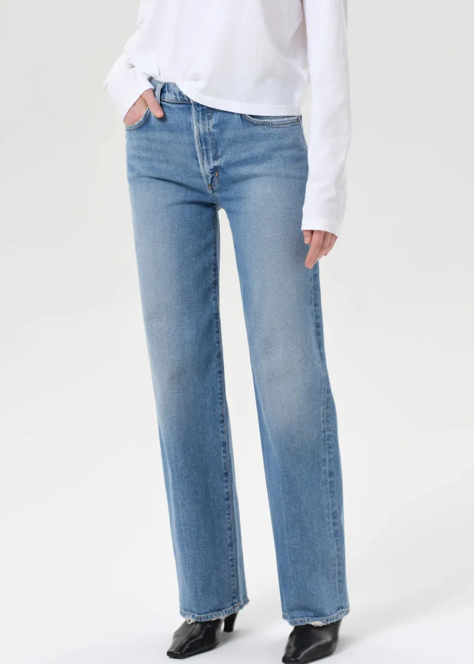 Online - Harper Straight Jean (Stretch) - Forum Denim | All Denim