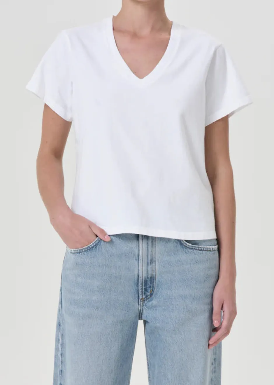 Sale - Jones T-Shirt - White Crop Tops
