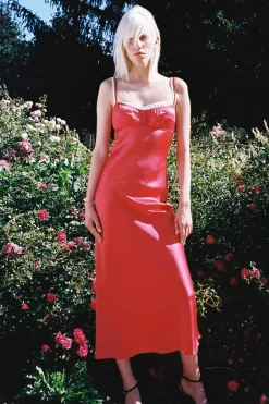 Online - Waterlily Lux Dress - Red Dresses | Midi