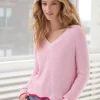 Online - Tipped Scallop Shaker V Neck - Multiple Colors Sweaters & Knits