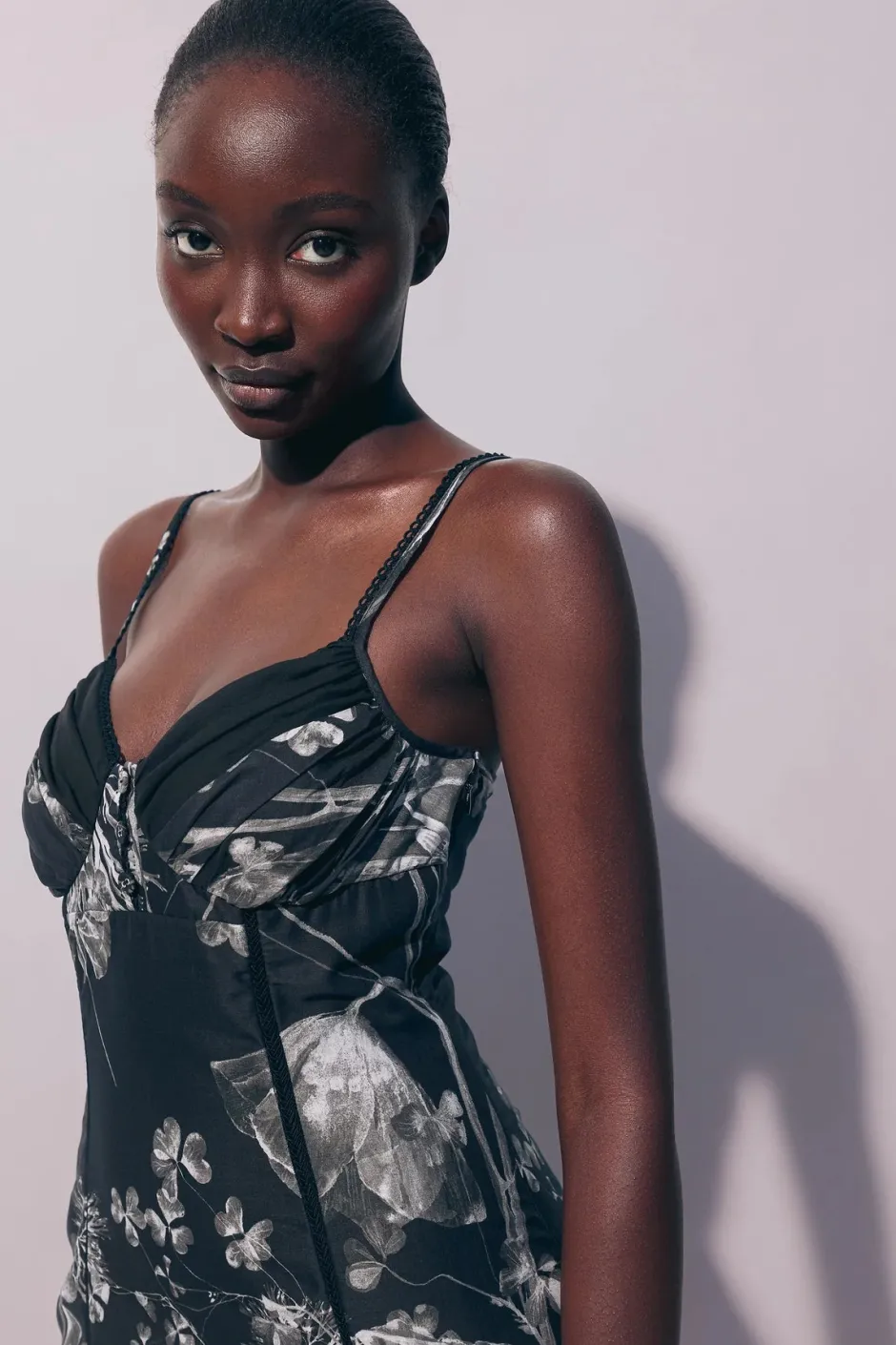 Hot - Leony Long Dress - Black/White Dresses | Long Dresses