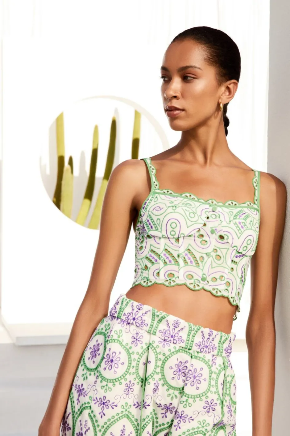 New - Top Tessa - Lilac Fruition Crop Tops