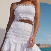 Hot - Top Wallis - White Crop Tops