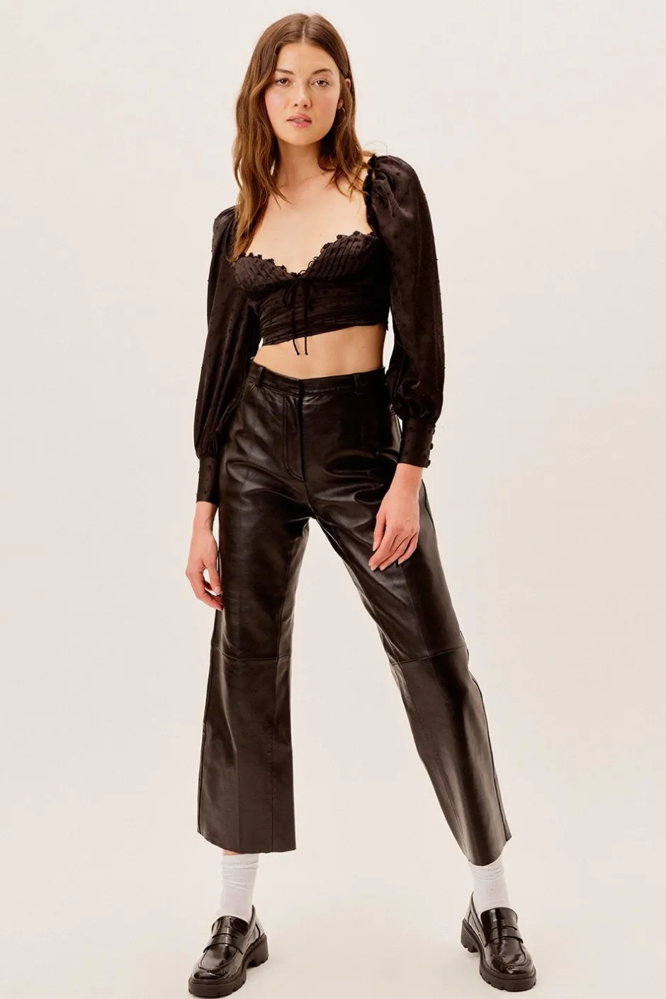 Outlet - Liz Crop Top - Black Crop Tops