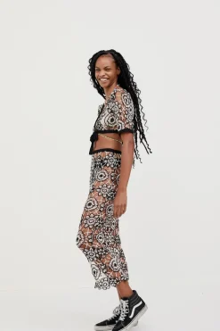 Discount - Sofia Crop Top - Black Crop Tops