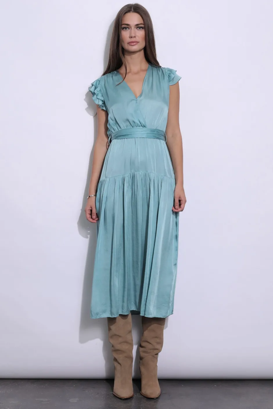 Discount - Celestia Dress - Arctic Dresses | Midi