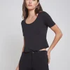Online L’agence - Dana Tee - Black Crop Tops