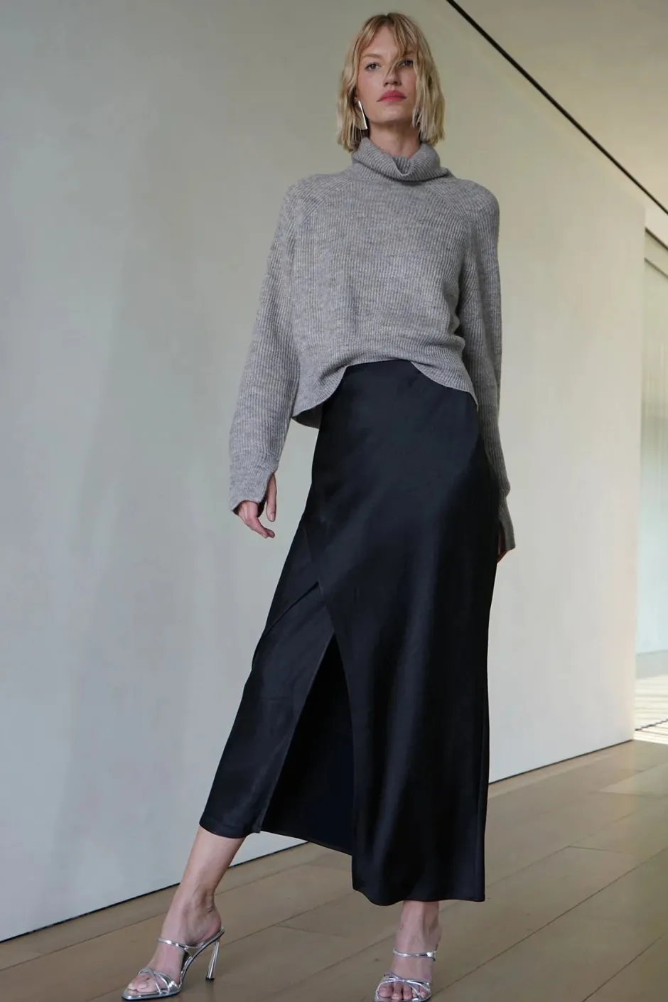 Sale - Bevan Silky Skirt - Black Long Skirts