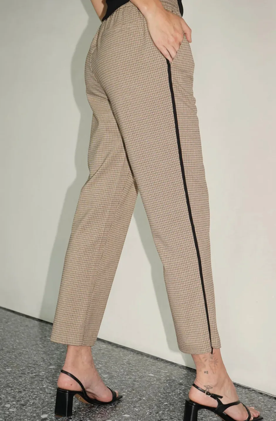 New - Kip Houndstooth Track Pant - Chestnut Houndstooth Pants