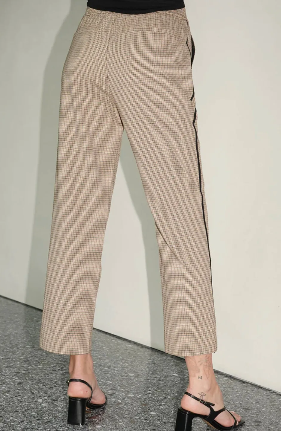 New - Kip Houndstooth Track Pant - Chestnut Houndstooth Pants