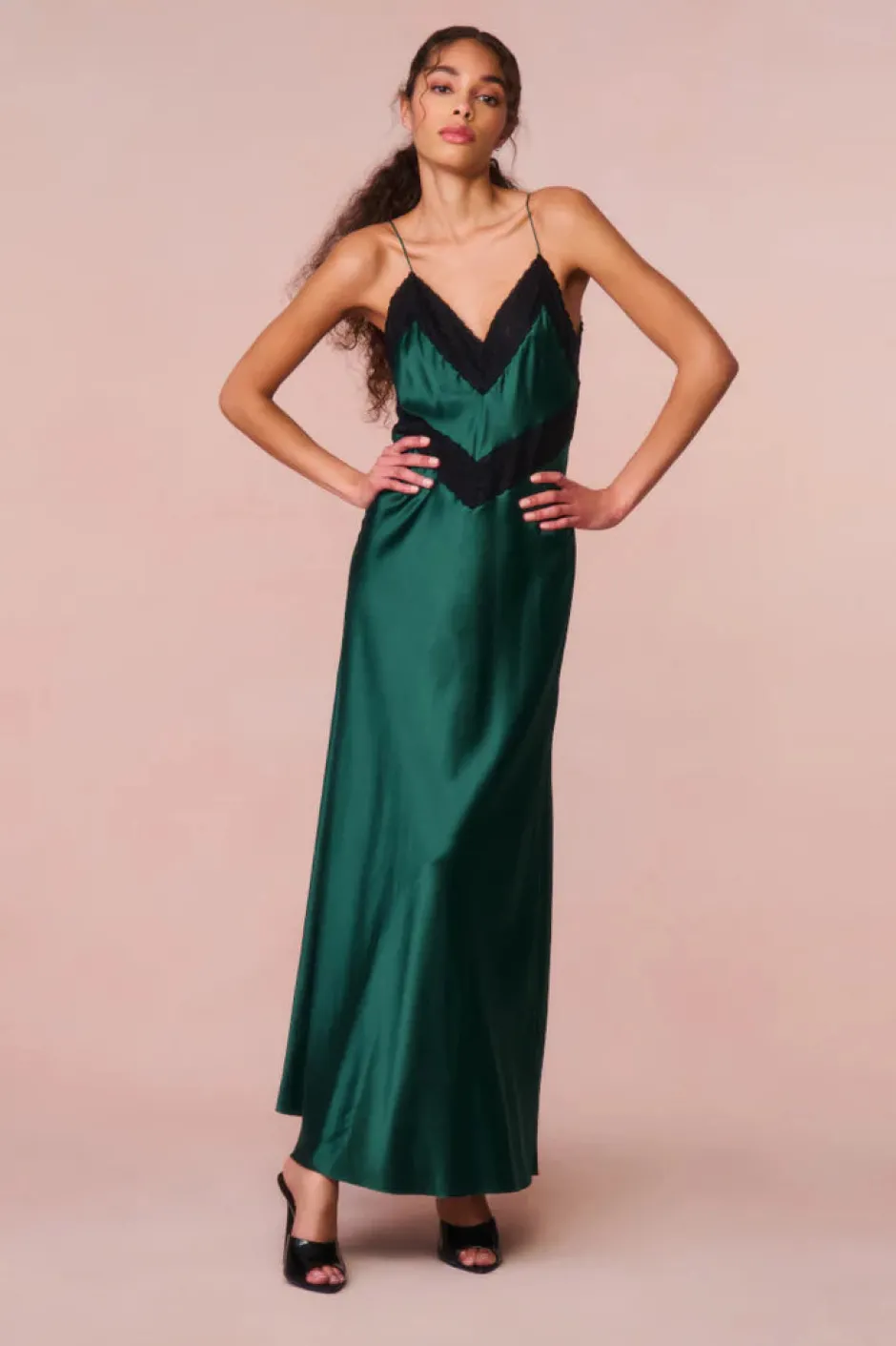Sale - Serita Lace-Trimmed Maxi Dress - Emerald Green Dresses