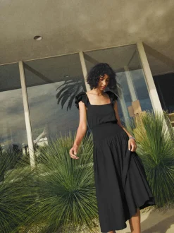 Discount - Brittini Waist Dress - Jet Black Dresses | Long Dresses