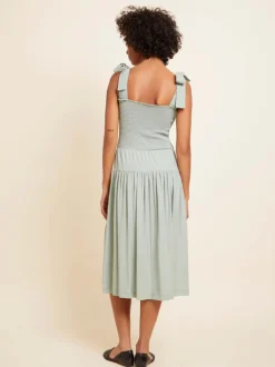 Fashion - Ember Dress - Laurel Dresses | Midi