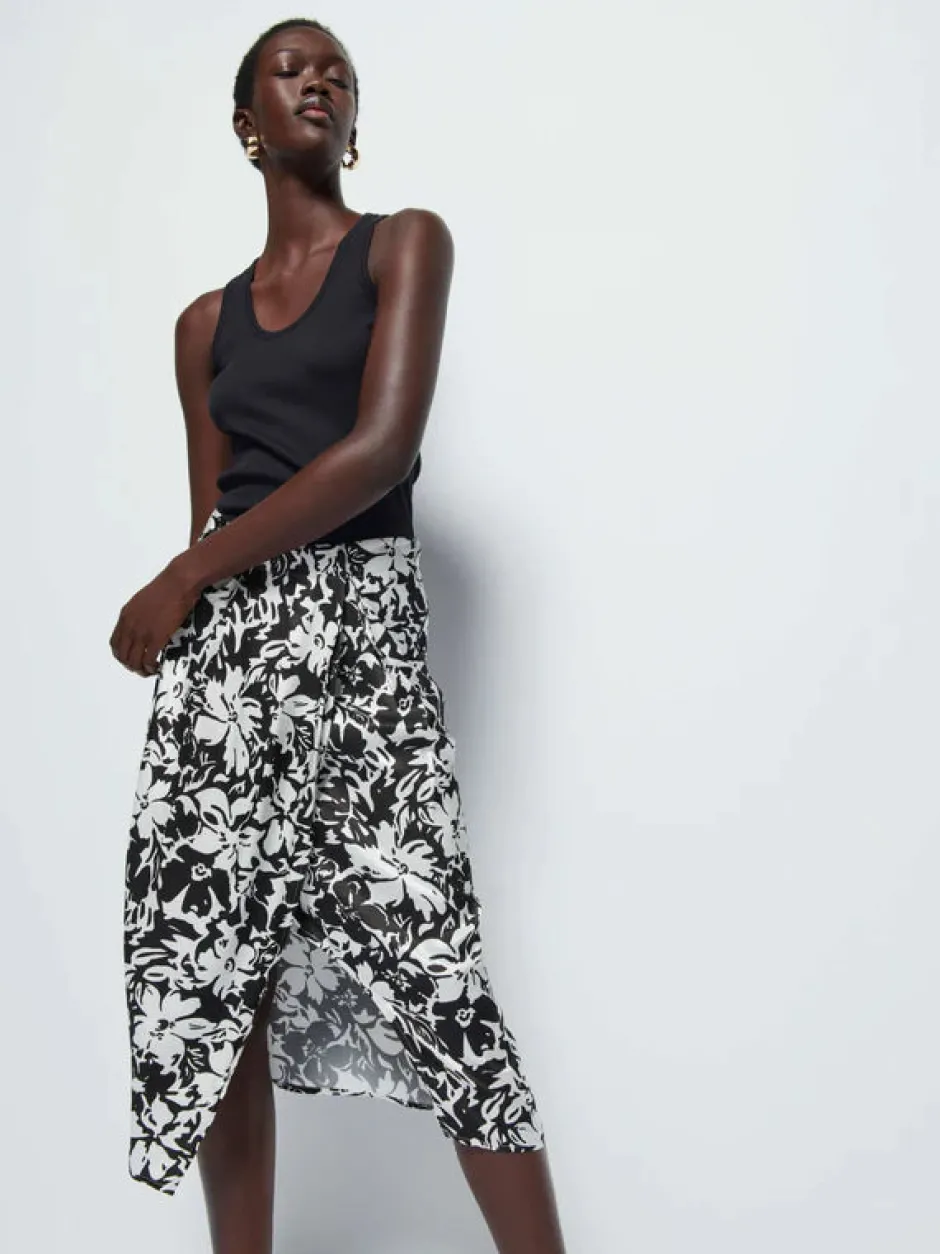 Online - Suri Sarong - Black Botanical Floral Coverups | Long Skirts