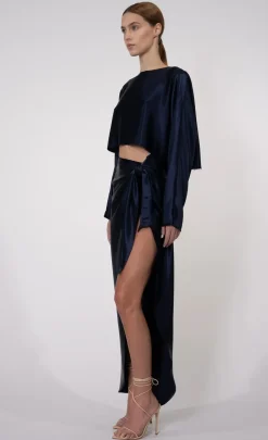 Outlet - Emilia Crop Top - Navy Crop Tops