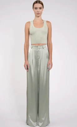 Online - Eve crop - Sage Crop Tops