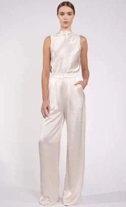 Hot - Lainey Top - Champagne Crop Tops