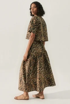 Best - Cotton Silk Cropped Camp Shirt - Leopard Animal Print | Crop Tops