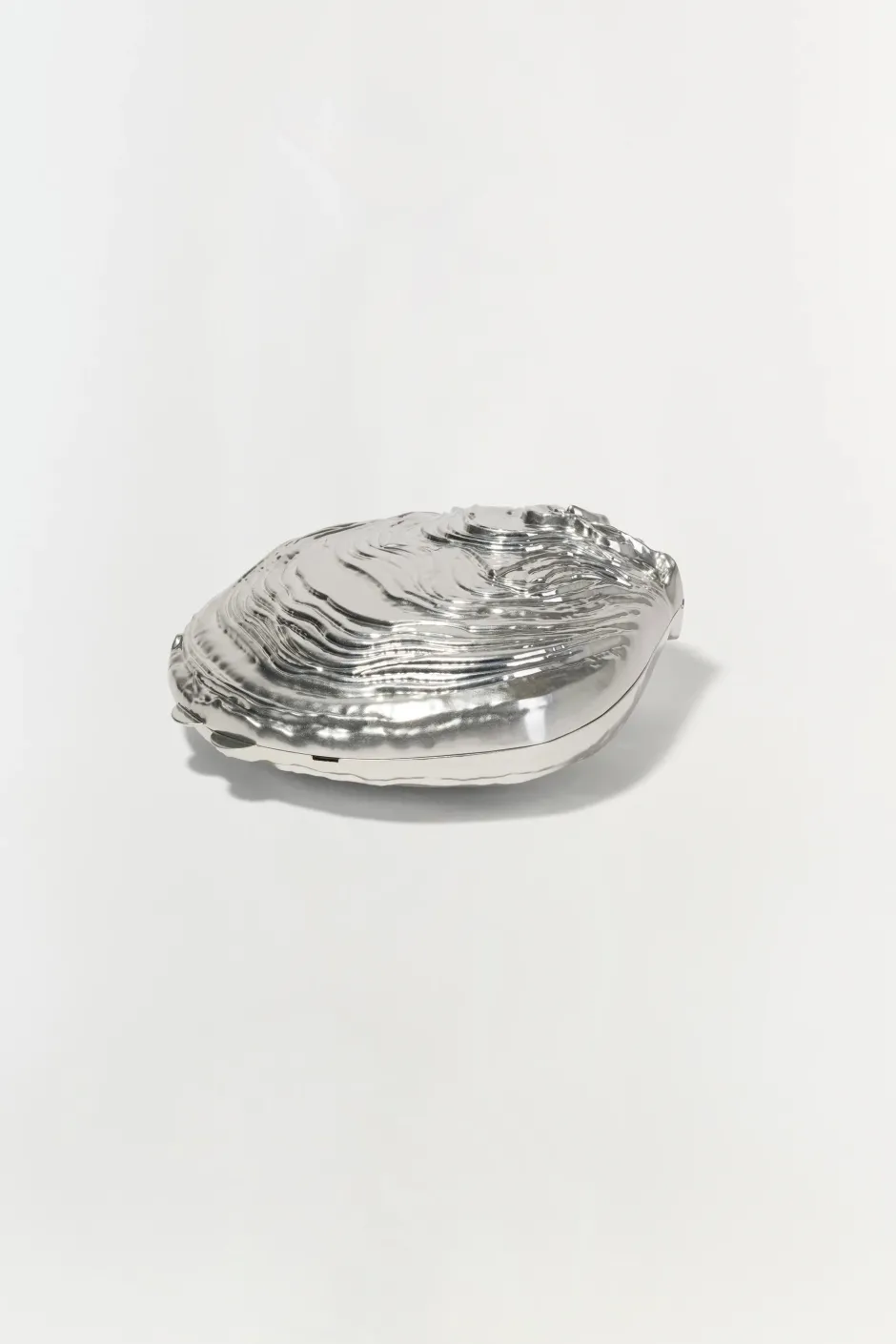 Online - Cove Shell Clutch - Silver Handbags