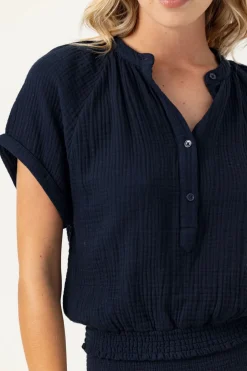 Outlet - Dari Top - Navy Crop Tops